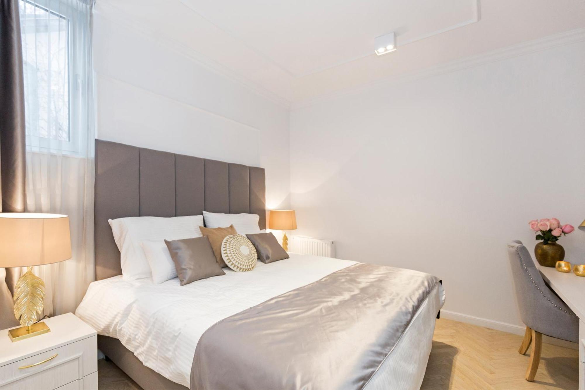 Mm House (Adults Only) Hotell Zagreb Exteriör bild
