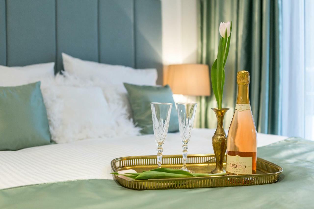 Mm House (Adults Only) Hotell Zagreb Exteriör bild