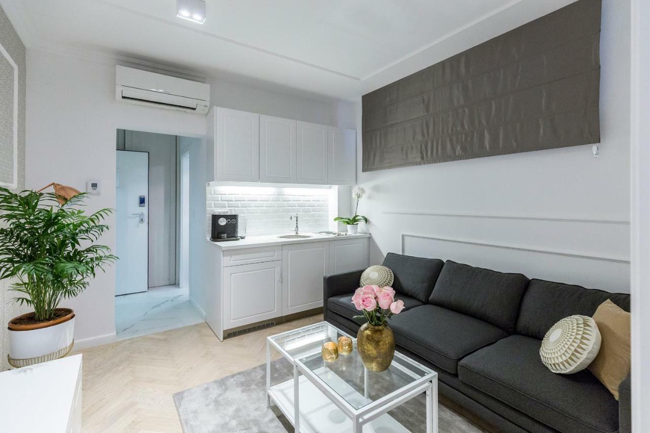 Mm House (Adults Only) Hotell Zagreb Exteriör bild